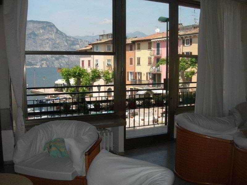 Hotel Sorriso Brenzone sul Garda Exterior foto